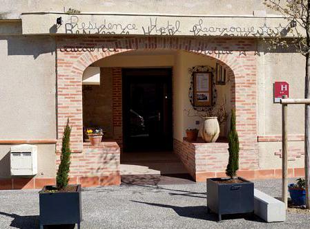 Hotel Residence Larroque Caussade Eksteriør billede
